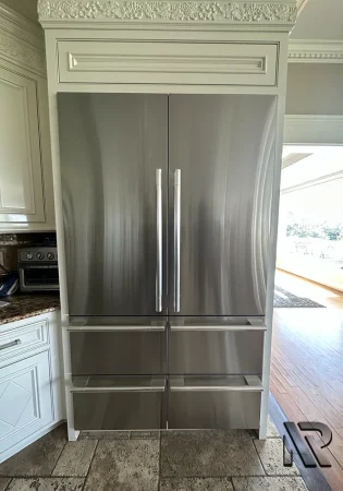 refrigerator.att-170524-2